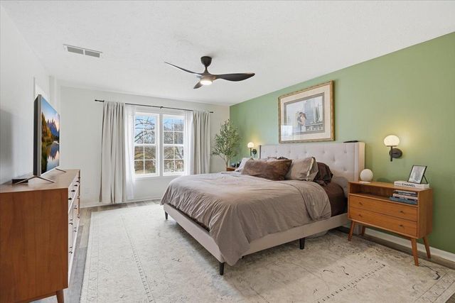 3915 Zane Avenue N, Robbinsdale, MN 55422