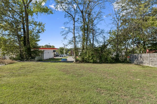 102 Duke St, Ashland City, TN 37015