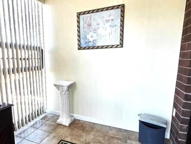 4234 North Main St 103, Fall River, MA 02720