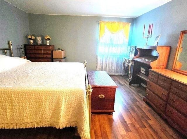 4234 North Main St 103, Fall River, MA 02720