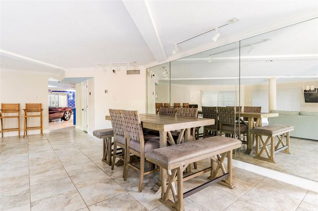 2268 KINGS POINT DRIVE, Largo, FL 33774