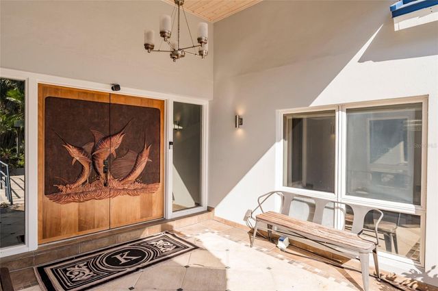 2268 KINGS POINT DRIVE, Largo, FL 33774