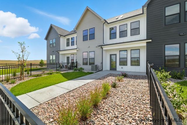 1432 BIG MEADOW DR, Cheyenne, WY 82007