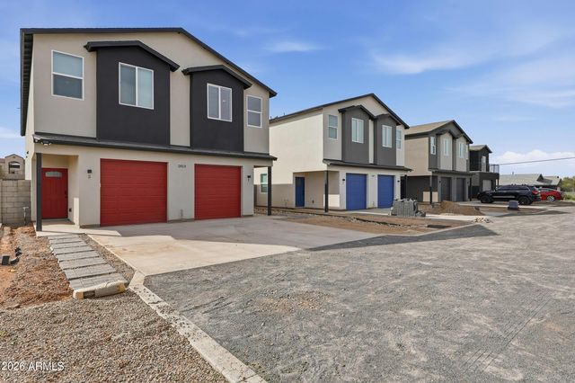 2813 E Trumbull Road 2, Phoenix, AZ 85040