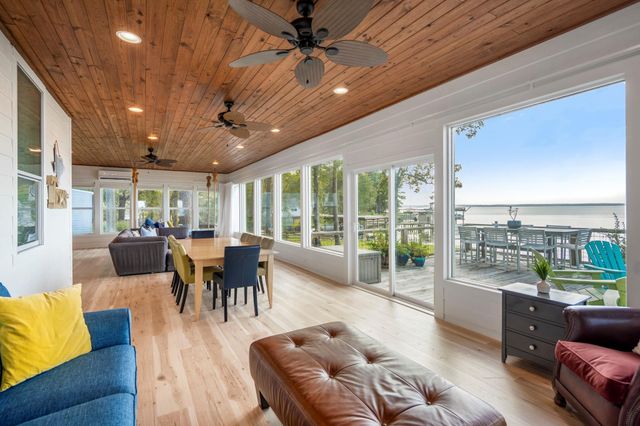 615 Inlet Drive, Livingston, TX 77351