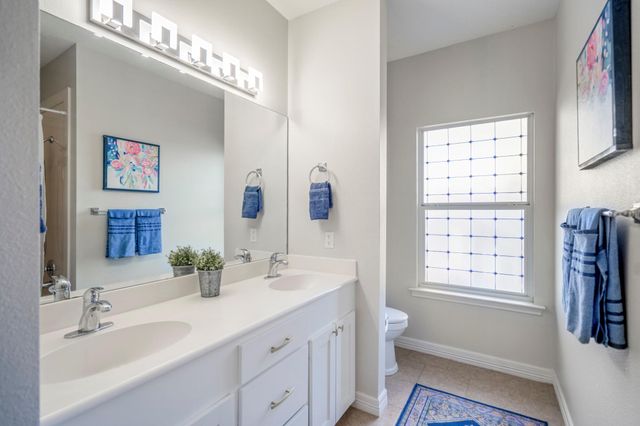 615 Inlet Drive, Livingston, TX 77351