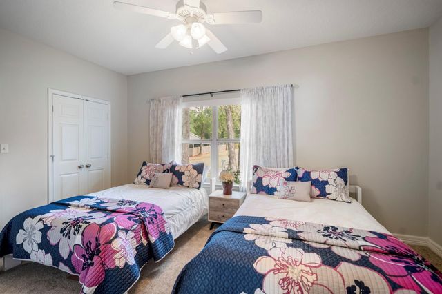 615 Inlet Drive, Livingston, TX 77351