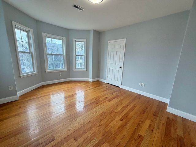 786 Moody St 1, Waltham, MA 02453