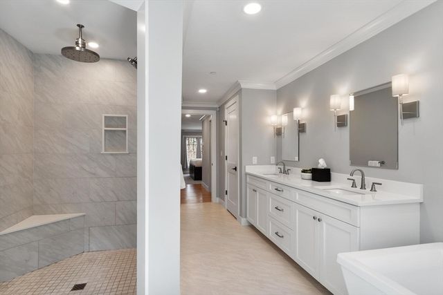 1 Honeybee Pass, Hopkinton, MA 01748