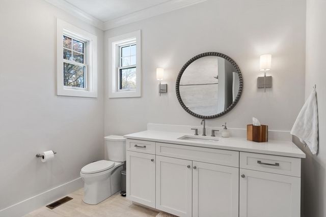 1 Honeybee Pass, Hopkinton, MA 01748