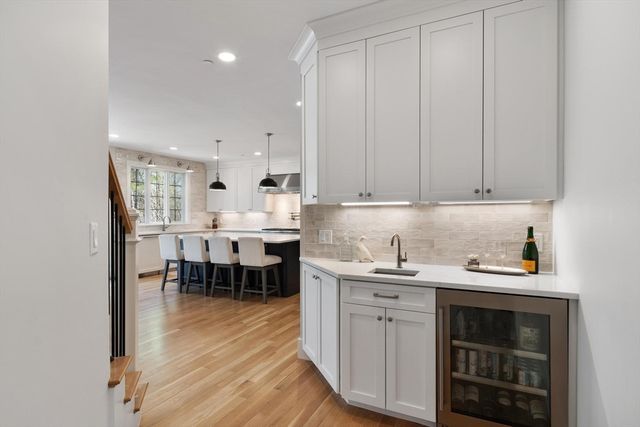 1 Honeybee Pass, Hopkinton, MA 01748