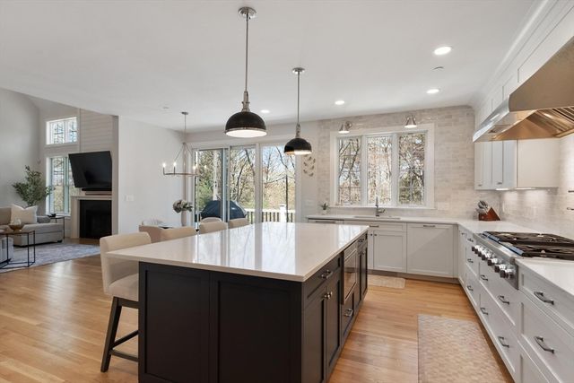 1 Honeybee Pass, Hopkinton, MA 01748
