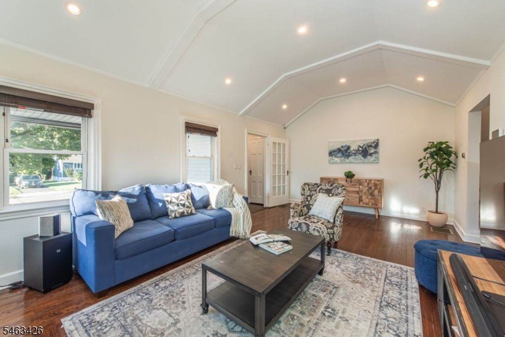 47 Mount Prospect Ave, Verona Twp., NJ 07044 — exterior