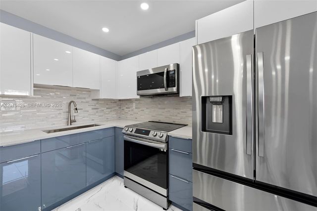 1400 NE 54th Street 107, Fort Lauderdale, FL 33334