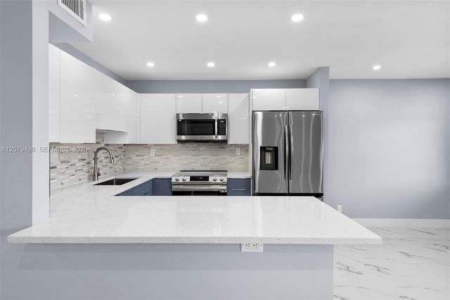 1400 NE 54th Street 107, Fort Lauderdale, FL 33334