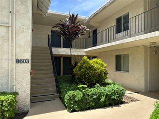 8603 SW 68th Ct 26, Pinecrest, FL 33156