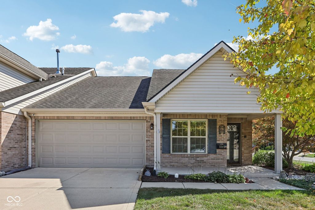 5545 Lipizzan Lane, Plainfield, IN 46168