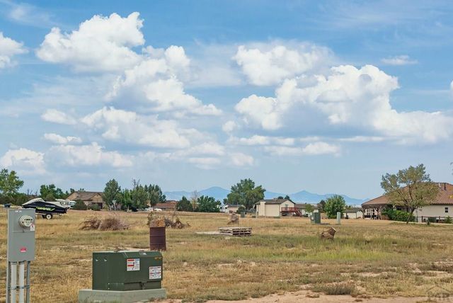 1867 W Costilla Dr, Pueblo West, CO 81007