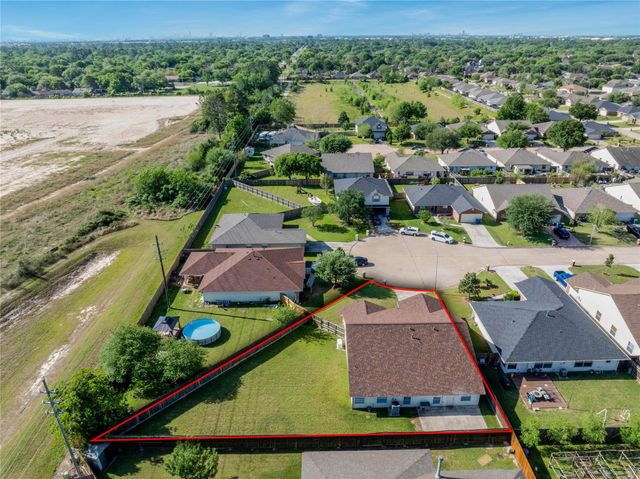 7706 Kempsey Lane, Houston, TX 77040