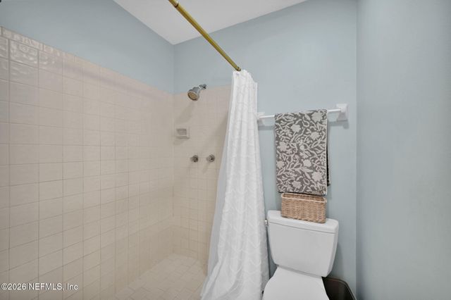 7701 BAYMEADOWS Circle W 1025, Jacksonville, FL 32256