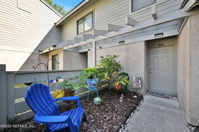 7701 BAYMEADOWS Circle W 1025, Jacksonville, FL 32256