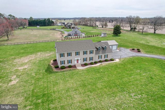 2392 HAZLETTVILLE RD, Dover, DE 19904