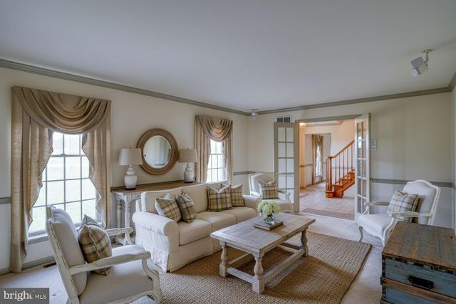 2392 HAZLETTVILLE RD, Dover, DE 19904