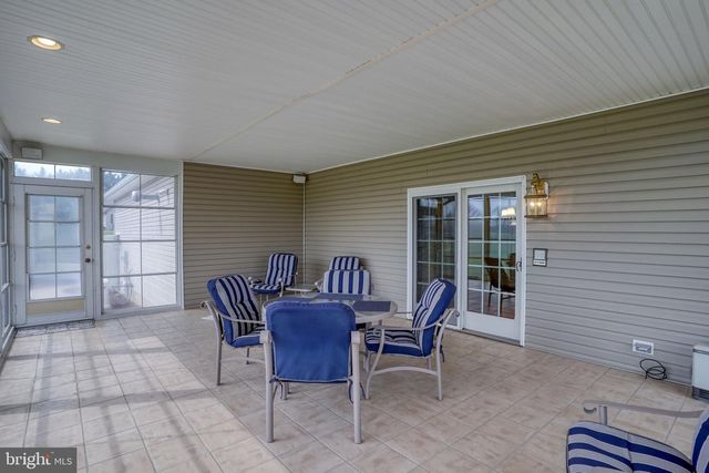 2392 HAZLETTVILLE RD, Dover, DE 19904