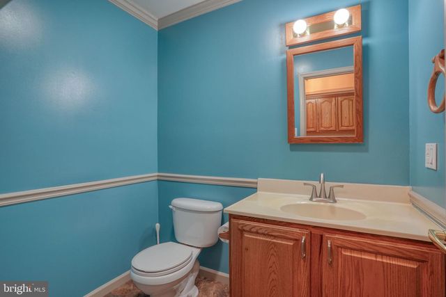 2392 HAZLETTVILLE RD, Dover, DE 19904