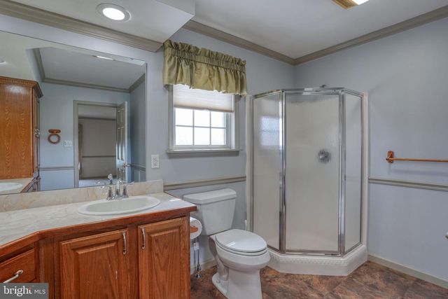 2392 HAZLETTVILLE RD, Dover, DE 19904