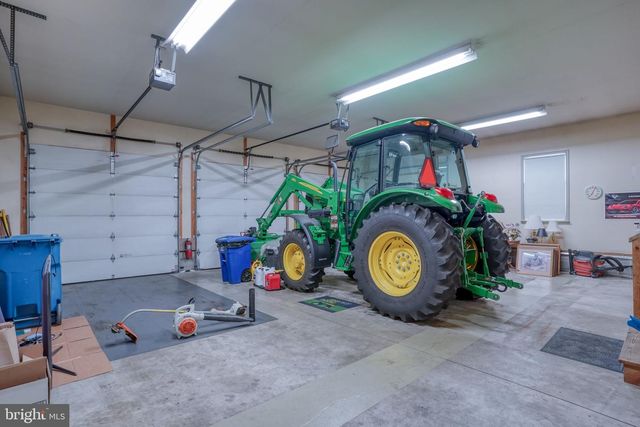 2392 HAZLETTVILLE RD, Dover, DE 19904