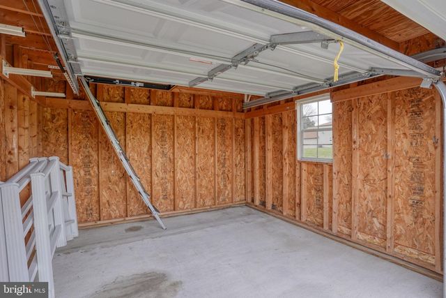 2392 HAZLETTVILLE RD, Dover, DE 19904