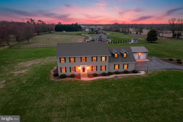 2392 HAZLETTVILLE RD, Dover, DE 19904