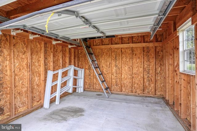 2392 HAZLETTVILLE RD, Dover, DE 19904