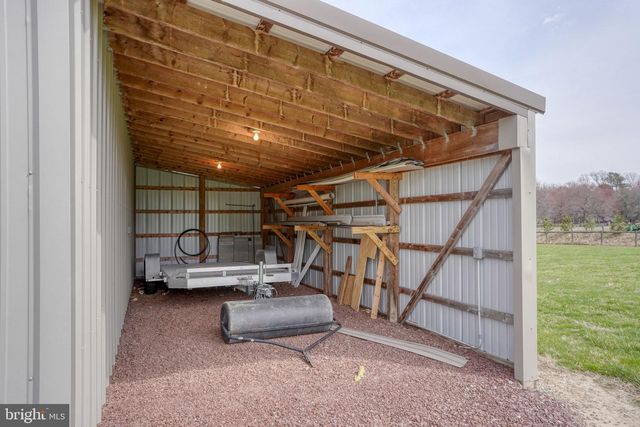 2392 HAZLETTVILLE RD, Dover, DE 19904