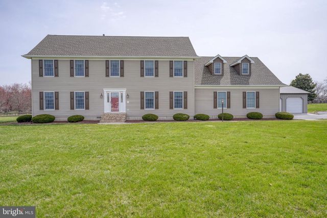 2392 HAZLETTVILLE RD, Dover, DE 19904