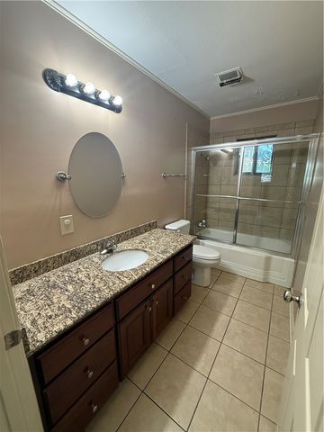 504 W 19th Street, Russellville, AR 72801