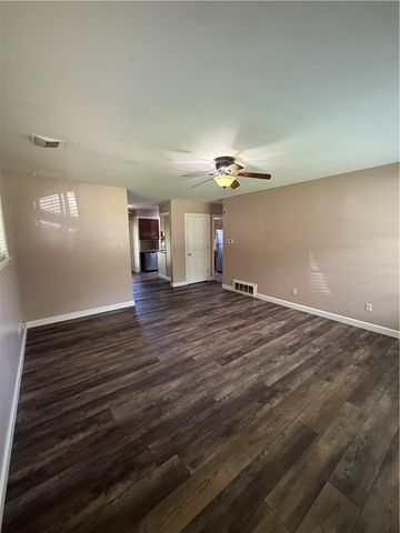 504 W 19th Street, Russellville, AR 72801