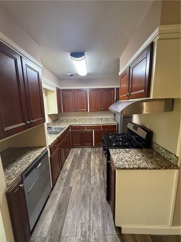 504 W 19th Street, Russellville, AR 72801