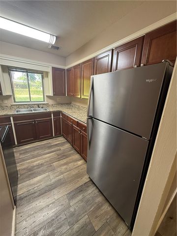 504 W 19th Street, Russellville, AR 72801