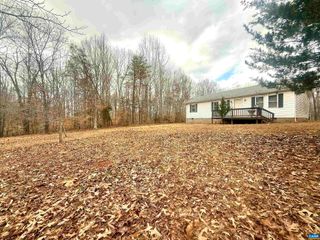 581 BRICK HOUSE RD, Louisa, VA 23093