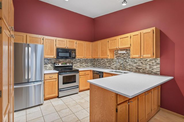 4249 Boulder Ridge Point, Eagan, MN 55122