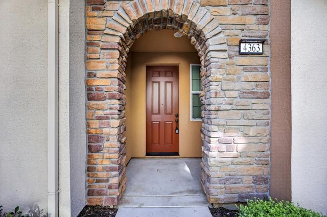 4363 GARONNE Walk, Sacramento, CA 95834