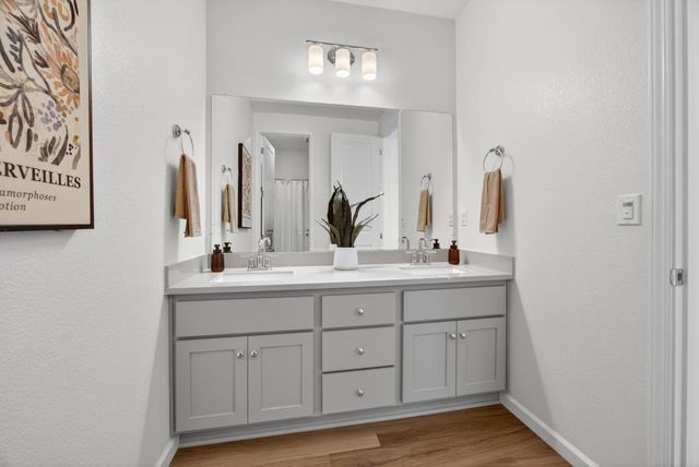 4363 GARONNE Walk, Sacramento, CA 95834