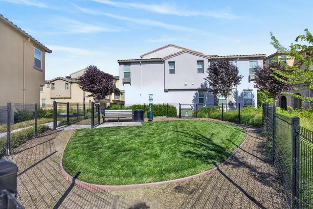 4363 GARONNE Walk, Sacramento, CA 95834