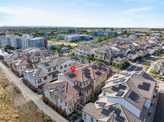 4363 GARONNE Walk, Sacramento, CA 95834