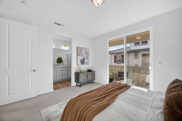 4363 GARONNE Walk, Sacramento, CA 95834