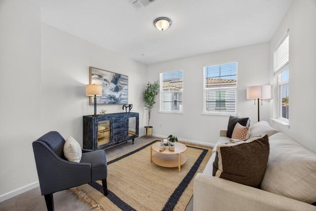 4363 GARONNE Walk, Sacramento, CA 95834