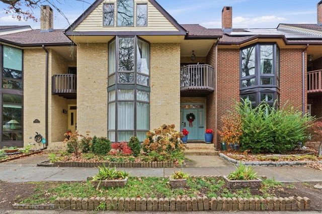 1221 Botetourt GDNS, Norfolk, VA 23517