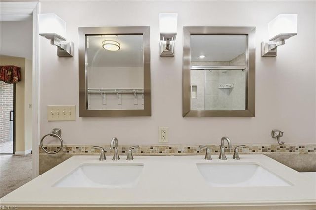 1221 Botetourt GDNS, Norfolk, VA 23517